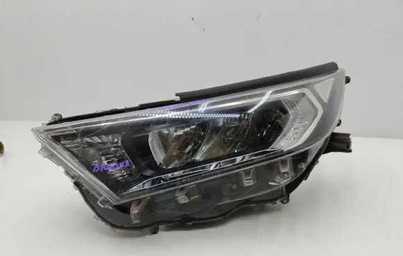 Toyota RAV 4 (XA50) Headlight/headlamp 