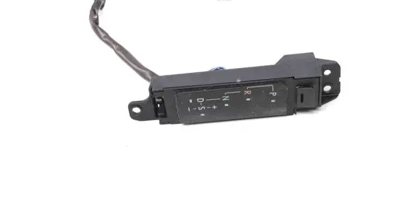 Lexus RC Gear shift selector indicator 76J946