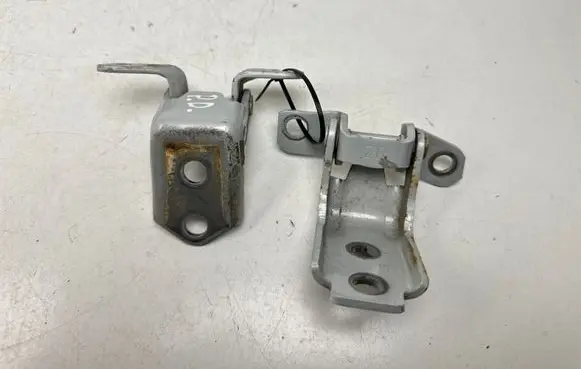 Mazda CX-3 Front door hinge set