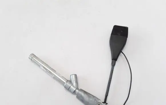 Renault Megane II Front seatbelt buckle 8200616858