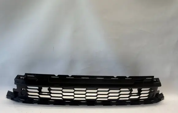 Front bumper lower grill