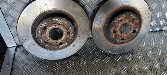 Toyota Avensis T250 Front brake disc