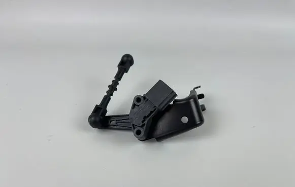 Volkswagen Touareg III Headlight/headlamp level sensor 4M0941286D 4M0941504A 4M0941504