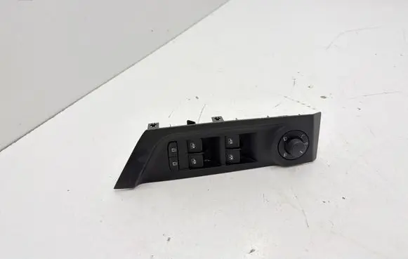Skoda Elroq Electric window control switch 5LB867171