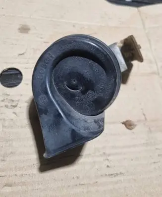 BMW 1 E81 E87 Horn signal 024148