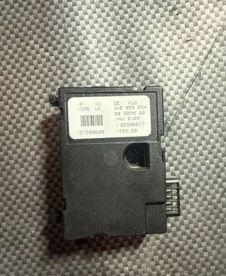 Audi A3 S3 8P Steering angle sensor 00203500