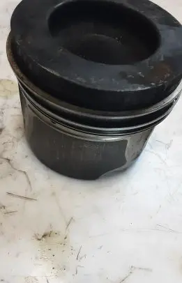 Audi A6 S6 C7 4G Piston 8372T 6R2
