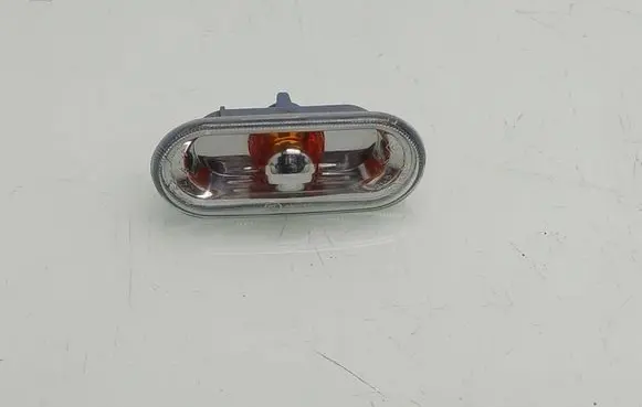 Volkswagen Transporter - Caravelle T5 Front fender indicator light 7E0949117