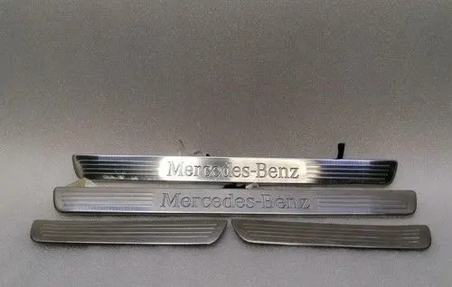 Mercedes-Benz GLE AMG (W166 - C292) Front door trim (molding) A1666809500