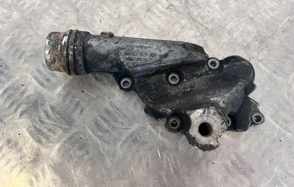 Thermostat/thermostat housing