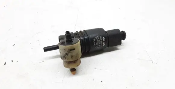 Seat Ibiza IV (6J,6P) Windscreen/windshield washer pump 1K6955651
