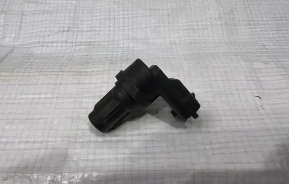 Fiat Grande Punto Camshaft position sensor 0232103048