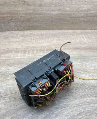 Peugeot 206 Fuse box set PSA9459081380 A07762114527
