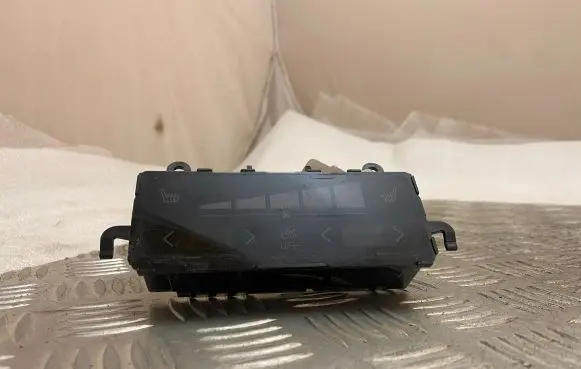 Volvo XC90 Climate control unit 31346787