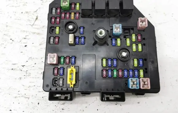Opel Antara Fuse box set