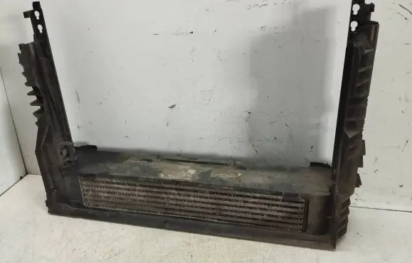 BMW 5 E60 E61 Intercooler radiator 7787443