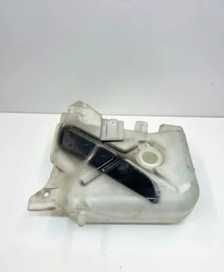 Mercedes-Benz SL R231 Windshield washer fluid reservoir/tank A2318600560 A2318600660