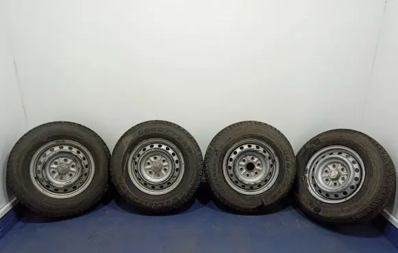 Mitsubishi L200 R17 steel rim 