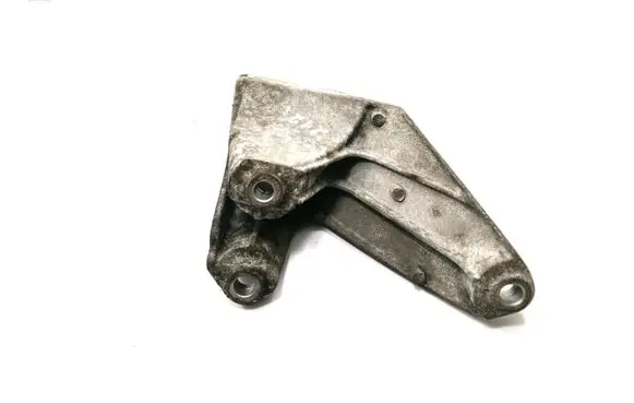 Audi A6 S6 C6 4F Engine mounting bracket 4F0199307N