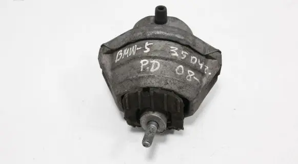 BMW 5 E60 E61 Engine mount bracket RM677462002 15934612FR