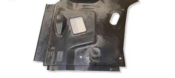 Maserati Ghibli Engine splash shield/under tray 670003438
