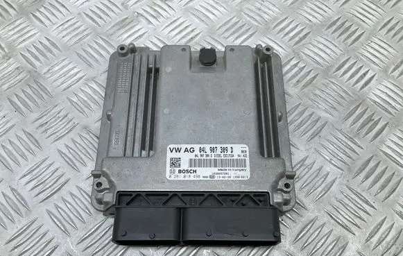 Audi A3 S3 8V Engine control unit/module ECU 04L907309D