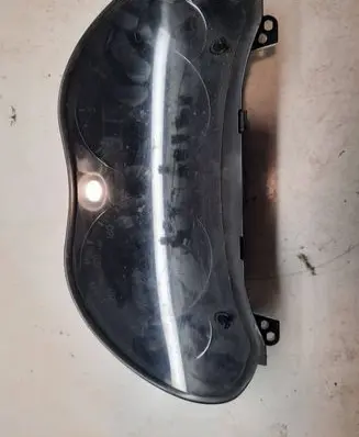 Toyota Avensis T250 Speedometer (instrument cluster) 8380005630H MB2574109865