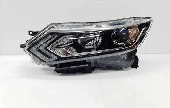 Nissan Qashqai Headlight/headlamp 100-19009