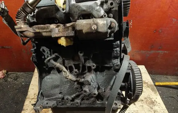 Volkswagen Golf III Engine 1Z163903