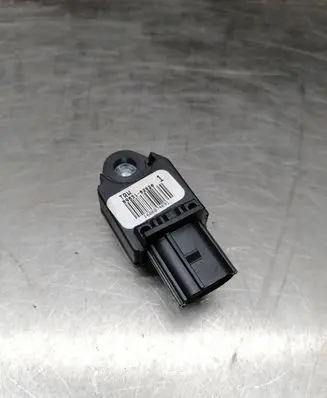 Toyota Aygo AB10 Airbag deployment crash/impact sensor 8983182020