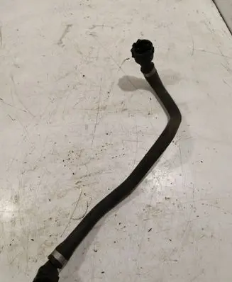 BMW 1 F20 F21 Engine coolant pipe/hose 8507333
