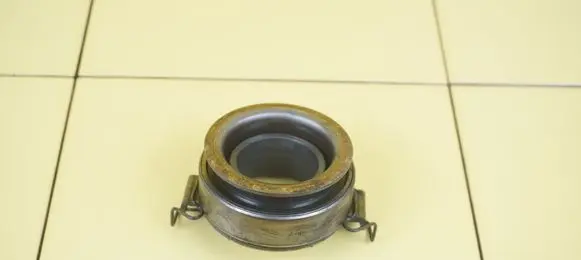 Toyota Avensis T270 clutch release bearing N47C16A