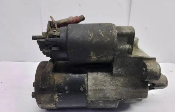 Renault Megane II Starter motor 8200227092