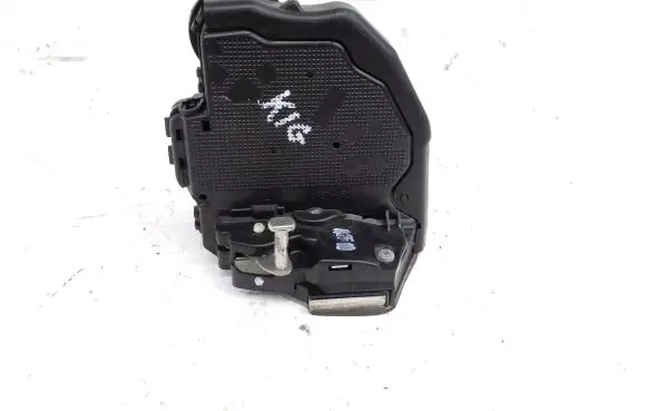 Lexus RX III Rear door lock