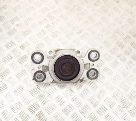 Land Rover Range Rover Evoque L538 Engine mount bracket EJ327M121AD