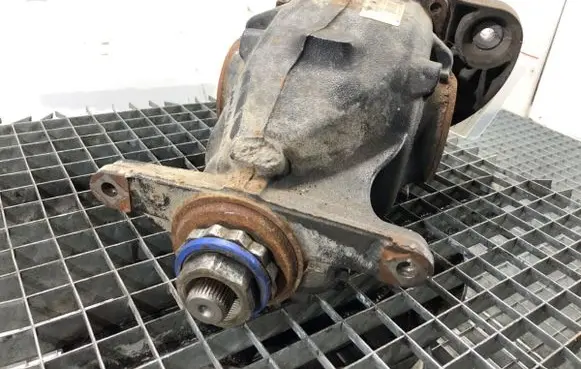 BMW X6 F16 Rear differential 7636992