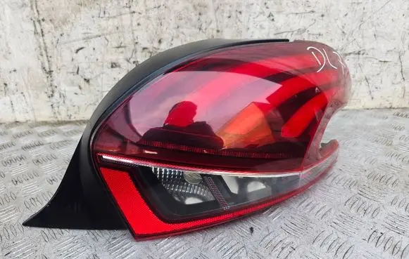 Peugeot 208 Rear/tail lights 9810430580