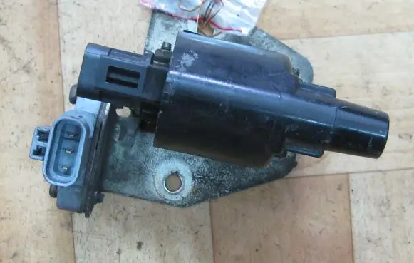 Nissan Sunny High voltage ignition coil
