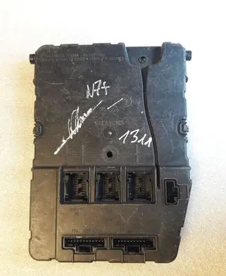 Renault Scenic II - Grand scenic II Comfort/convenience module 8200351186