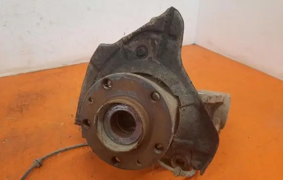 Fiat Ducato Front wheel hub spindle knuckle