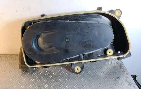 BMW 5 F10 F11 Air filter box 13717800151
