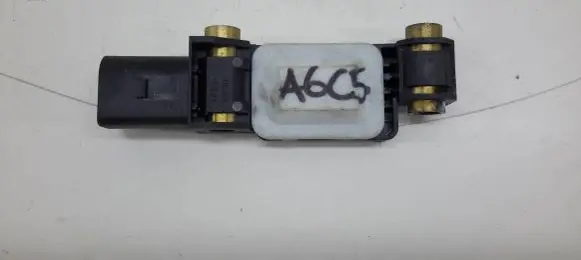 Audi A6 S6 C5 4B Airbag deployment crash/impact sensor 8E0959643E 040703