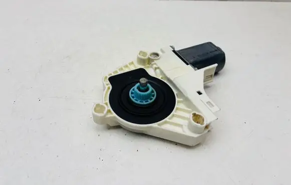 Audi A1 Front door window regulator motor 8K0959801C
