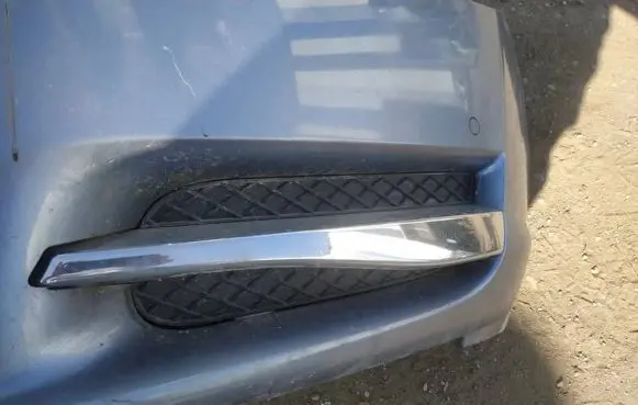 Jaguar XF Front bumper lower grill