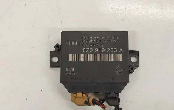 Audi A4 S4 B6 8E 8H Parking PDC control unit/module 8Z0919283A