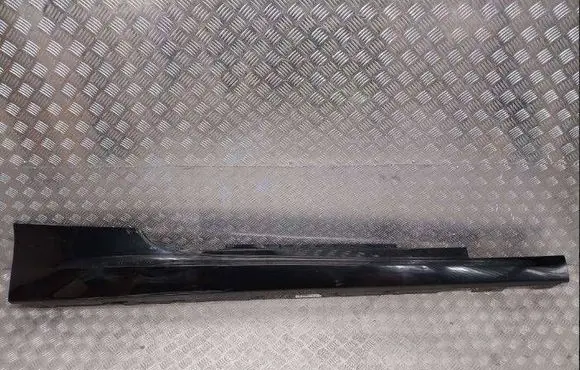 BMW 8 G14 Sill/side skirt trim 8074812