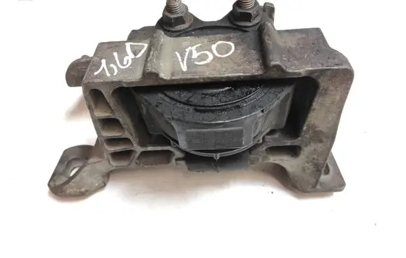 Volvo V50 Engine mount bracket 326B21