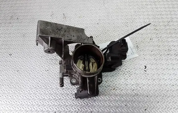 Opel Frontera A Throttle valve 90499287