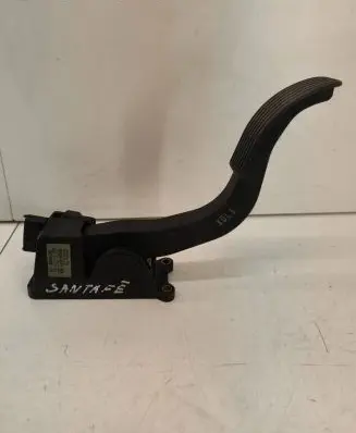 Hyundai Santa Fe Accelerator throttle pedal 3270526000 0281002446 502449