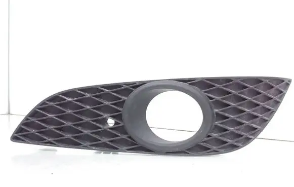 Opel Astra H Front bumper lower grill 13225764
